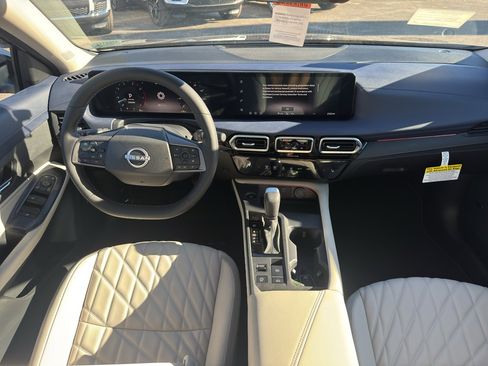 New 2026 Nissan Sentra SL w/ Floor Mat Package image 12