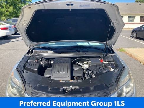 Used 2017 Chevrolet Equinox LS FWD image 12