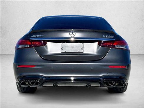 Used 2023 Mercedes-Benz E 63 AMG S image 4