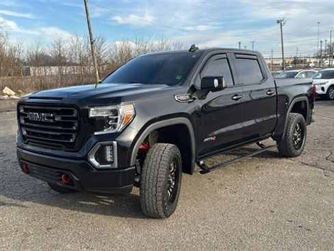 Used 2019 GMC Sierra 1500 AT4 w/ AT4 Premium Package image 7