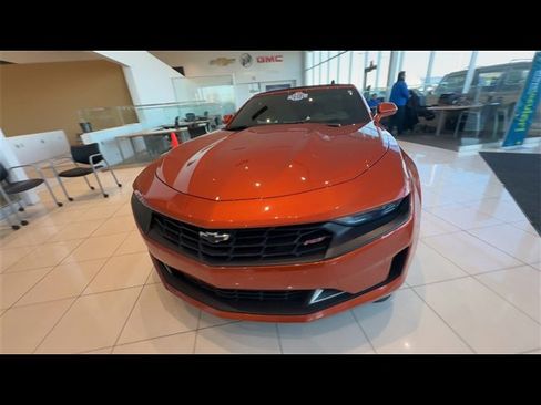 Used 2023 Chevrolet Camaro LT w/ RS Package image 3