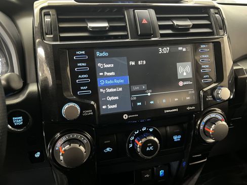 Used 2023 Toyota 4Runner 40th Anniversary SE AWD/4WD image 17
