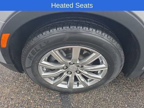 Used 2022 Cadillac XT4 Premium Luxury w/ Driver Awareness Package FWD image 10