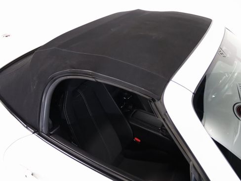 Used 2017 FIAT 124 Spider Classica image 18