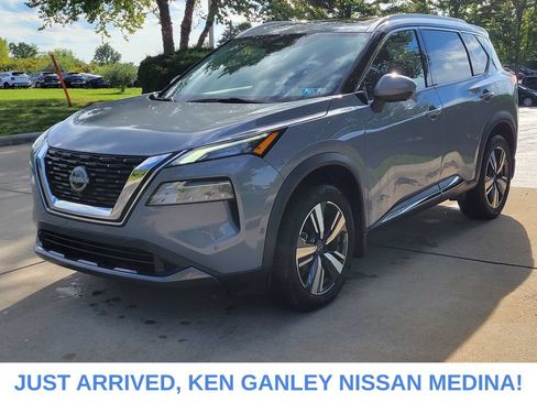 Certified 2023 Nissan Rogue SL w/ SL Premium Package AWD/4WD image 7