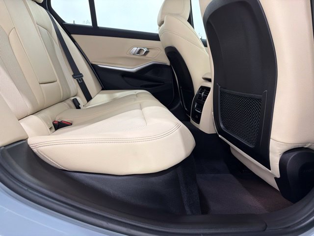 Certified 2023 BMW 330i xDrive Sedan w/ M Sport Package AWD/4WD image 23