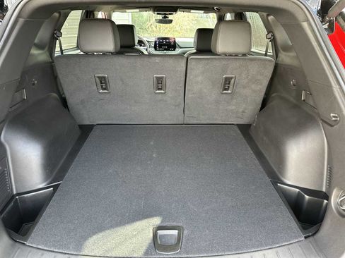 Certified 2024 Chevrolet Blazer RS w/ Driver Confidence II Package image 25