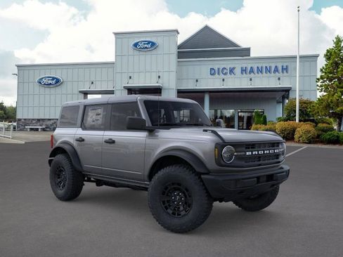New 2026 Ford Bronco 4-Door image 7