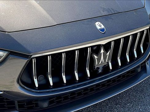 Used 2022 Maserati Ghibli GT image 41