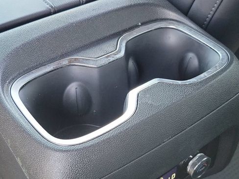Used 2026 Buick Enclave Preferred w/ Power Package FWD image 13
