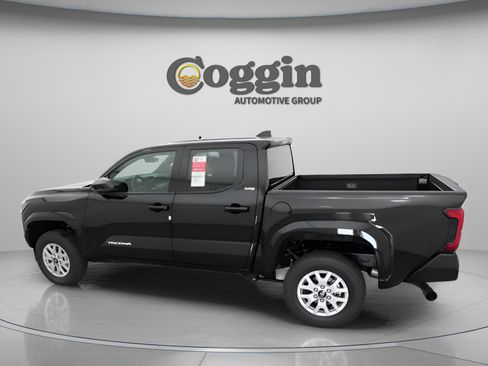 New 2026 Toyota Tacoma SR5 AWD/4WD image 9