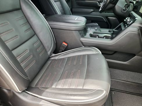 Used 2024 GMC Sierra 2500 AT4X AWD/4WD image 14