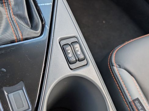 New 2026 Subaru Crosstrek 2.5i Limited w/ Crosstrek Mirror Package image 23