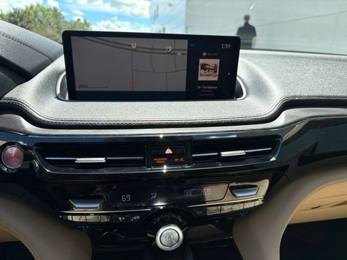 Used 2023 Acura MDX w/ Advance Package AWD/4WD image 17