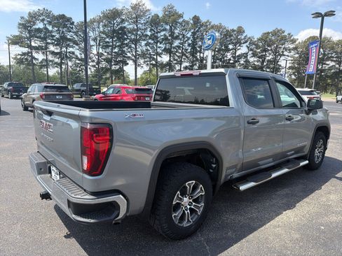 Used 2023 GMC Sierra 1500 Pro w/ Pro Value Package image 6