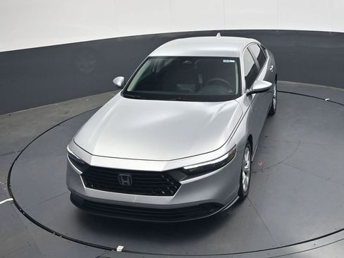 Certified 2024 Honda Accord LX image 18