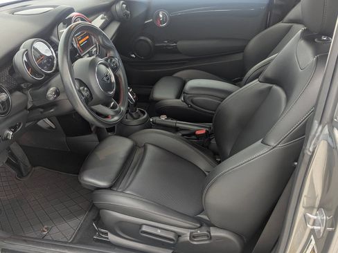 Used 2020 MINI Cooper S image 5