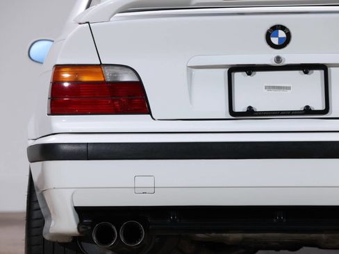 Used 1996 BMW M3 Coupe image 19