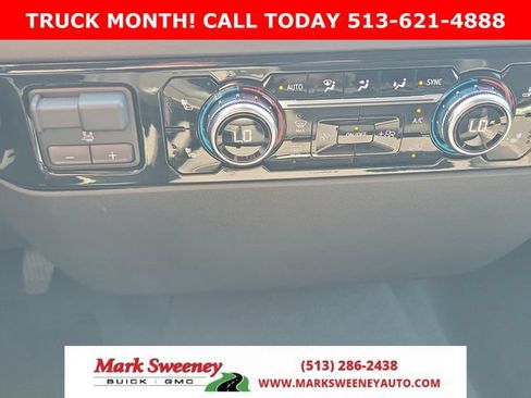 Used 2025 GMC Sierra 1500 Elevation AWD/4WD image 19