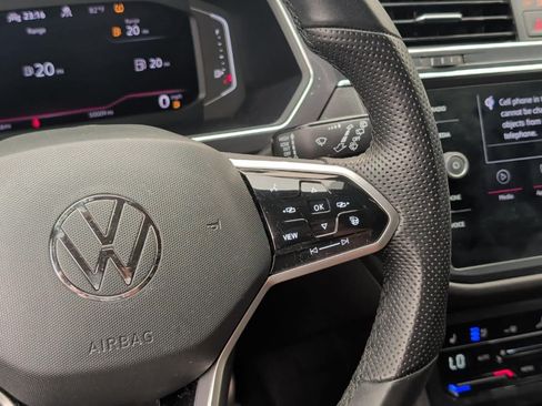 Used 2022 Volkswagen Tiguan SEL R-Line AWD/4WD image 19