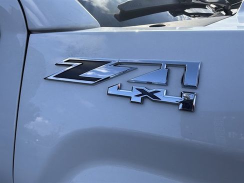 Used 2017 GMC Sierra 2500 SLE image 6