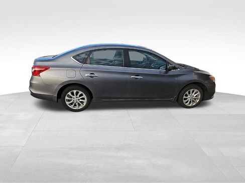 Used 2017 Nissan Sentra SV w/ Style Package image 7