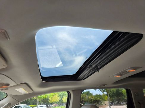 Used 2015 Chevrolet Traverse LT AWD/4WD image 14