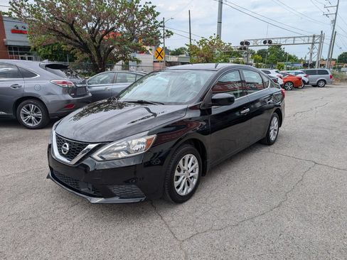 Used 2019 Nissan Sentra SV FWD image 3