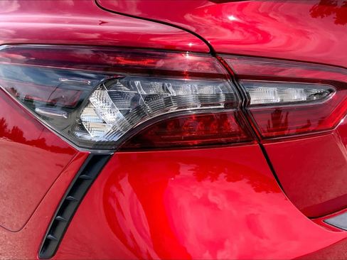 Used 2023 Toyota Camry XSE FWD image 28
