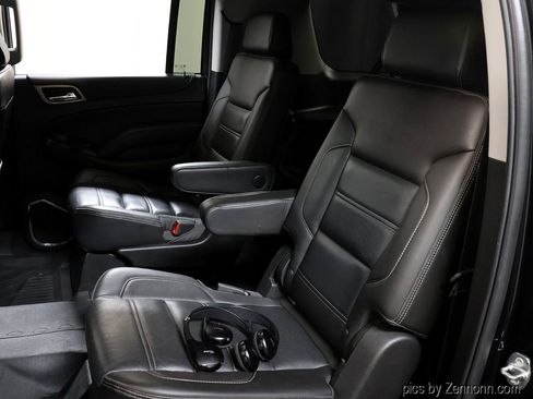 Used 2018 GMC Yukon XL Denali w/ Denali Ultimate Package AWD/4WD image 14