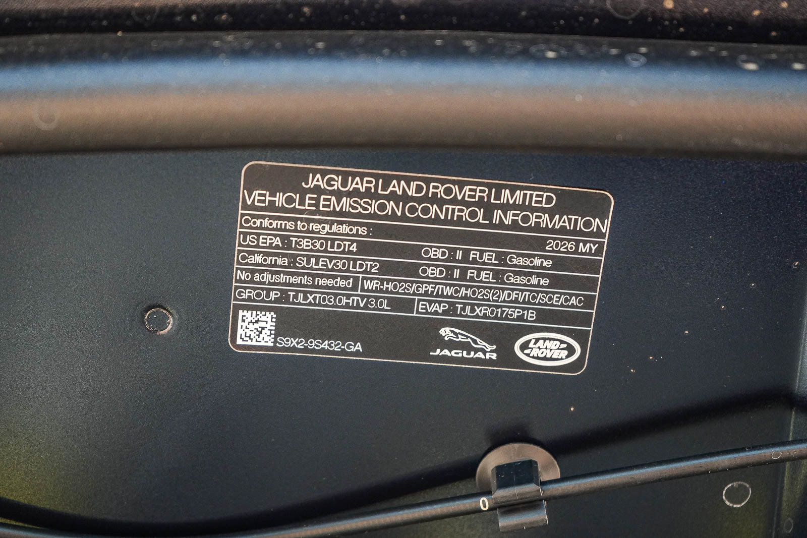 New 2026 Land Rover Range Rover Long Wheelbase SE AWD/4WD image 26