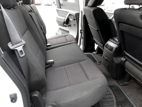 Used 2011 Nissan Titan S image 12