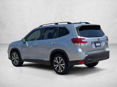 Used 2021 Subaru Forester Limited image 8