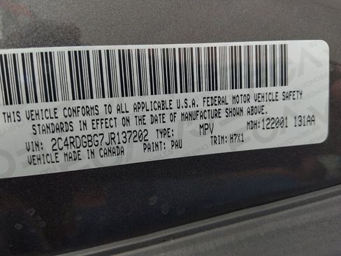 Used 2018 Dodge Grand Caravan SE FWD image 33