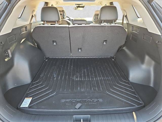 Used 2026 Kia Sportage EX w/ EX Panorama Roof Package FWD image 6