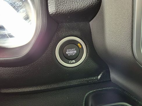 Used 2022 RAM 1500 Big Horn image 16