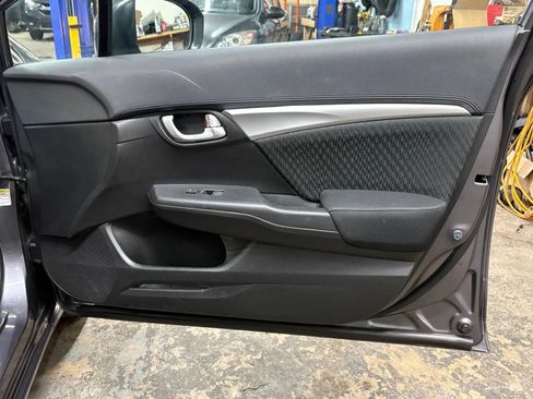 Used 2015 Honda Civic EX image 28