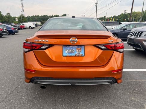 Used 2021 Nissan Sentra SR w/ SR Premium Package FWD image 5