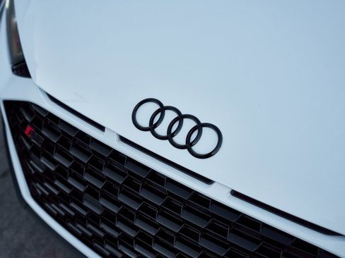 Used 2020 Audi R8 V10 performance image 7