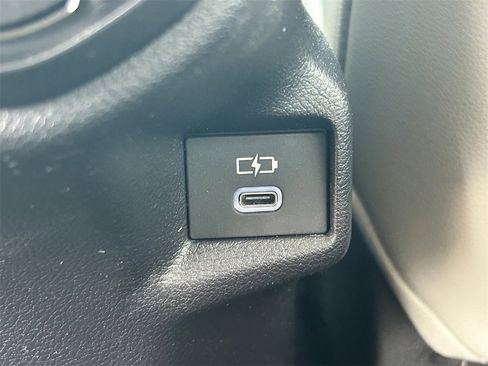 Used 2026 Toyota Grand Highlander XLE image 26