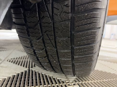 Used 2020 Nissan Kicks SR w/ SR Premium Package image 12