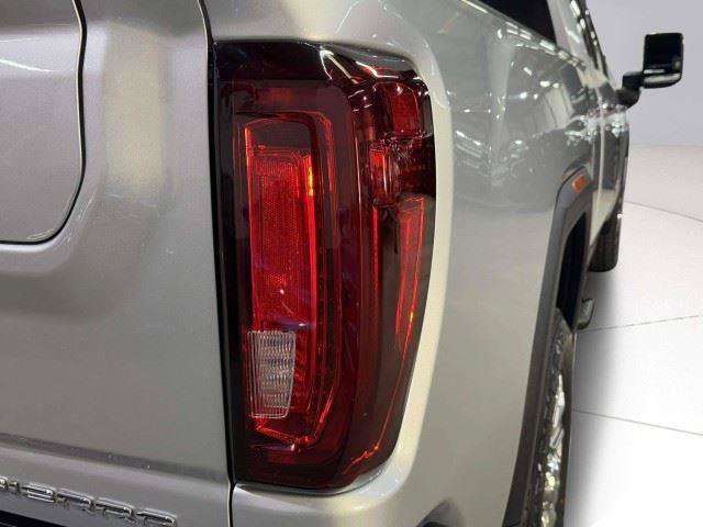 Used 2023 GMC Sierra 2500 Denali AWD/4WD image 15
