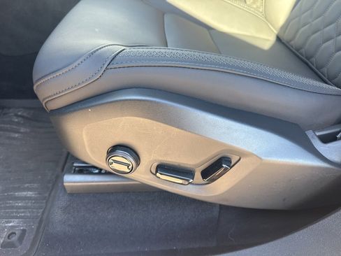 Used 2025 Volvo XC90 B5 Core w/ Climate Package image 12