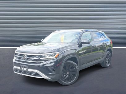 Used 2022 Volkswagen Atlas Cross Sport SE w/ Panoramic Sunroof Package