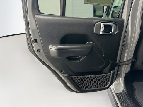 Used 2022 Jeep Wrangler Sport S image 26