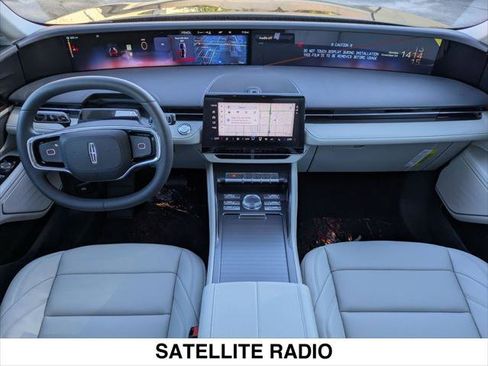 New 2026 Lincoln Nautilus Premier image 11
