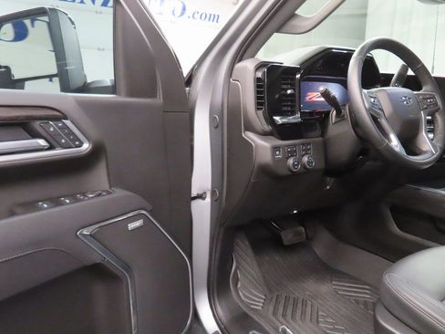 Used 2025 Chevrolet Silverado 2500 LTZ w/ Trail Boss Package image 62