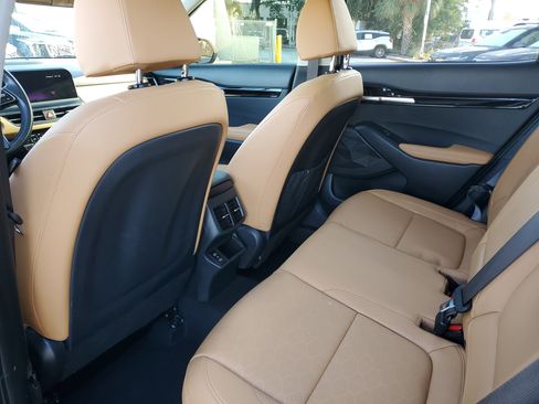 Certified 2025 Kia Seltos EX w/ EX Sunroof Package image 9