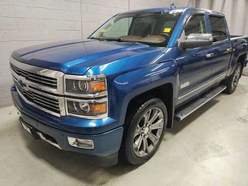 Used 2015 Chevrolet Silverado 1500 High Country image 16