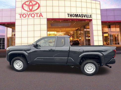 Used 2025 Toyota Tacoma SR image 8
